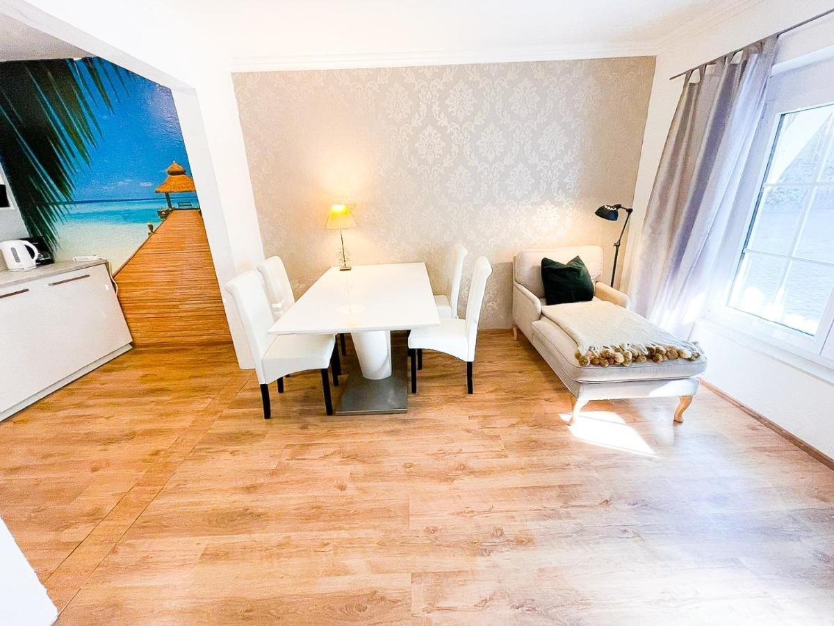 Stylische Wohnung Mit Charme Ravensburg Esterno foto